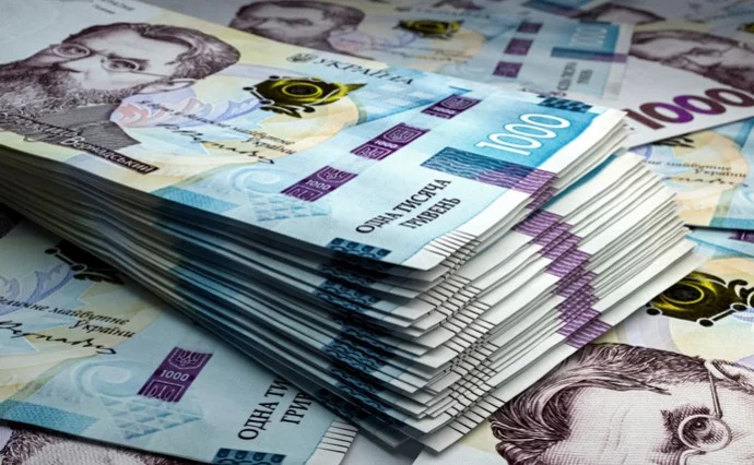 НБУ посилив курс гривні до долара