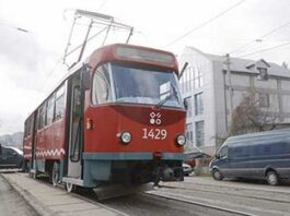 У Дніпрі трамвай №1 повертається на маршрут