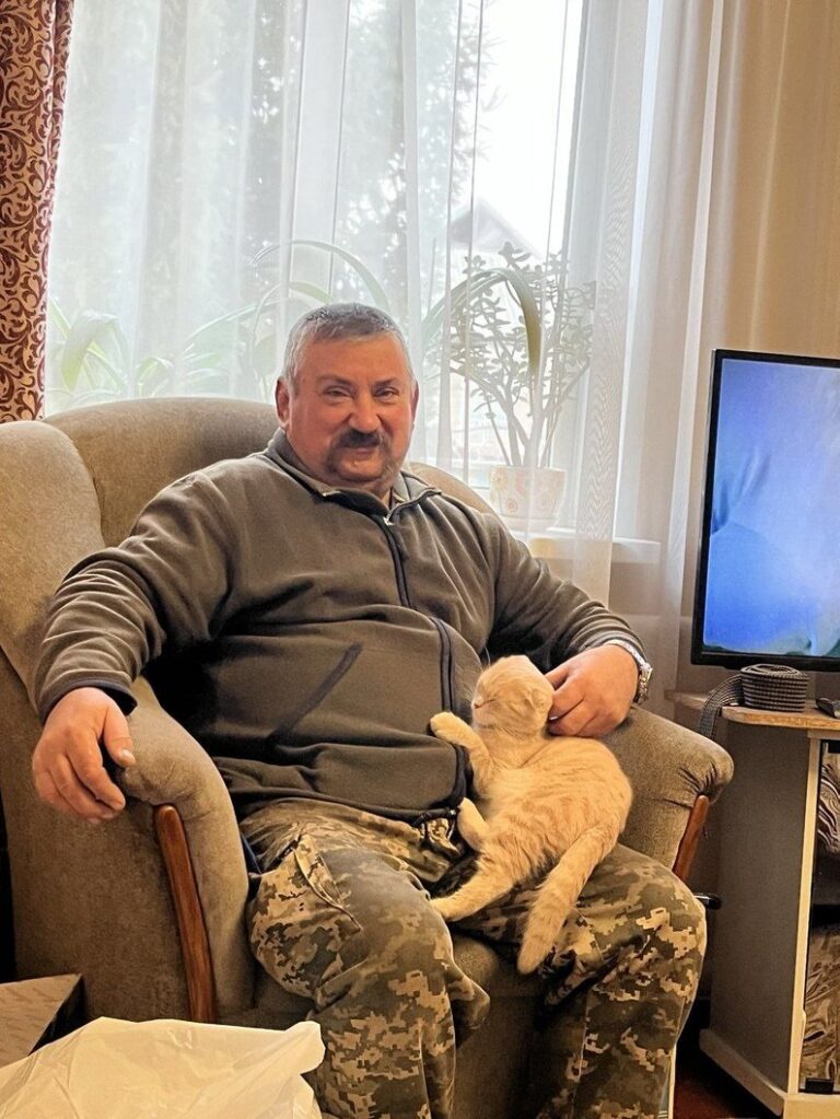 У Межовій чоловік збив дрон з мисливської зброї