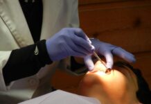 Ортодонтичні капи як непомітний спосіб вирівнювання зубів: в чому їх перевага