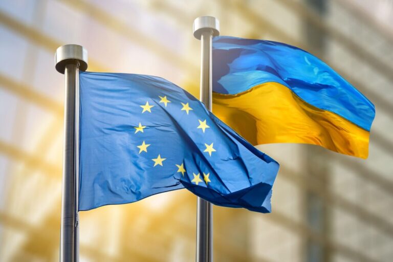ЄС вже час почати вступні переговори з Україною