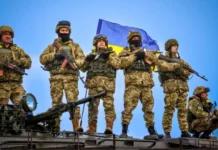 «Армія не є стороною політичного конфлікту»: реакції на образи військових
