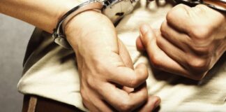 На Дніпропетровщині викрили схему незаконних виплат військовим