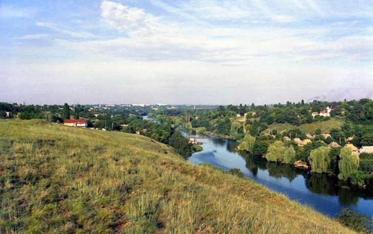 Колишнього керівника КП Дніпропетровщини судитимуть через незаконний забір води із річки