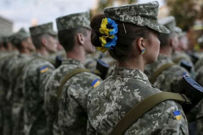 Рівні права для всіх захисників: що змінилося для колишніх засуджених, які служать у ЗСУ