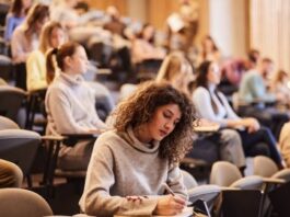 Як працюватимуть університети під час відключень світла: запроваджують 5 режимів